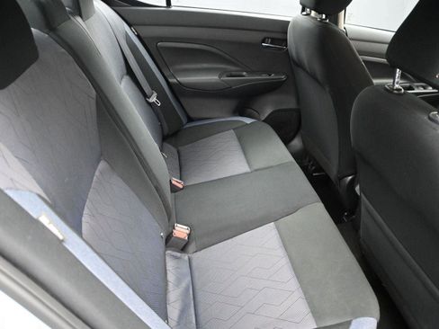 Used 2025 Nissan Versa SV image 13