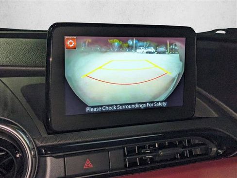 Used 2020 MAZDA MX-5 Miata RF Grand Touring image 13