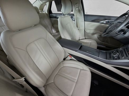 Used 2019 Lincoln MKZ Reserve w/ Reserve Plus Package image 37