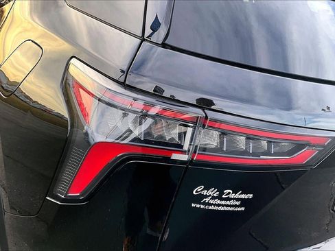 Used 2025 Chevrolet Equinox LT w/ Convenience Package II AWD/4WD image 27