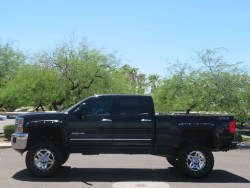 Used 2015 Chevrolet Silverado 2500 LTZ w/ Duramax Plus Package AWD/4WD image 2
