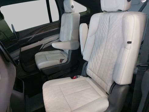 Used 2025 Cadillac Escalade IQ Luxury 1 w/ Smart Trailering package AWD/4WD image 15