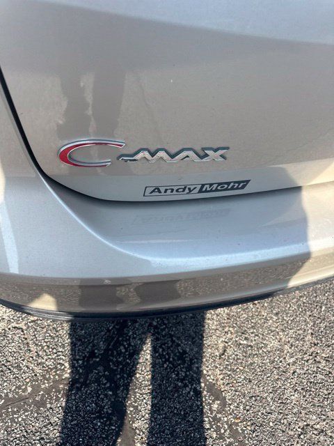 Used 2018 Ford C-MAX SE w/ Equipment Group 202A FWD image 9
