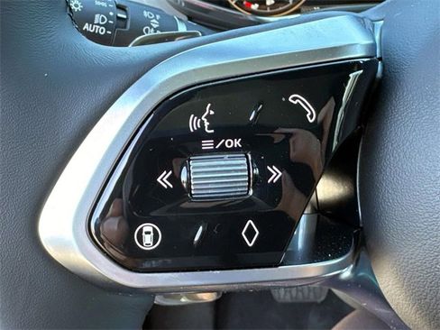 New 2025 Jaguar F-PACE R-Dynamic S image 26