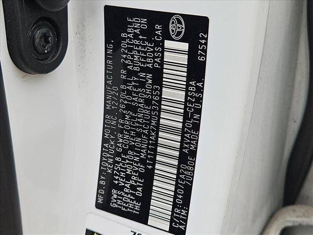 Used 2021 Toyota Camry SE w/ Convenience Package FWD image 15