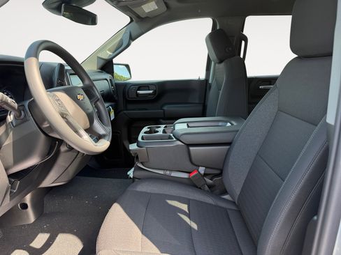 New 2026 Chevrolet Silverado 1500 Custom AWD/4WD image 6
