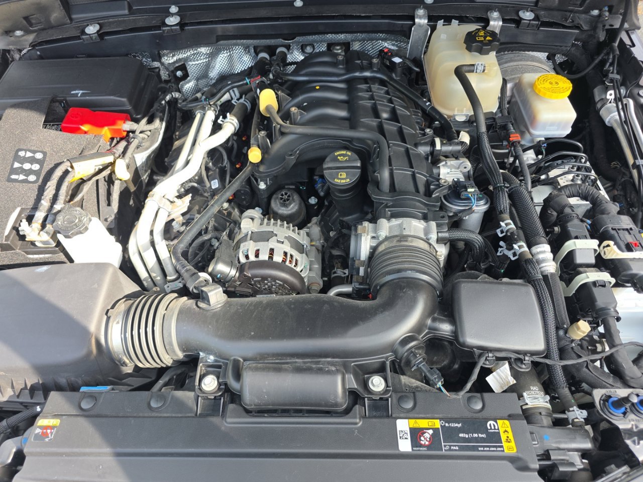 Used 2024 Jeep Wrangler Unlimited Sport AWD/4WD image 9