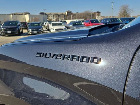 Used 2022 Chevrolet Silverado 1500 Custom w/ LPO, Dark Essentials Package image 11