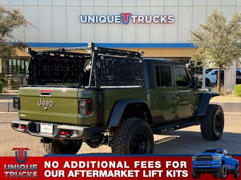 Used 2022 Jeep Gladiator Rubicon w/ Cold Weather Group image 4