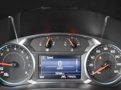 Used 2021 Chevrolet Equinox LT FWD image 16