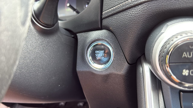 Certified 2019 Toyota RAV4 Limited w/ Advanced Technology Package AWD/4WD image 19