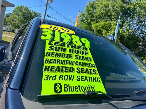 Used 2020 GMC Yukon Denali w/ Denali Ultimate Package AWD/4WD image 26