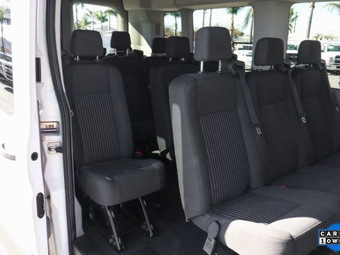 Used 2018 Ford Transit 350 XL image 33