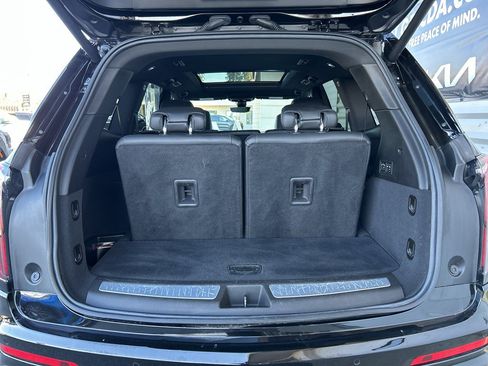 Certified 2023 Cadillac XT6 Sport w/ Technology Package AWD/4WD image 18