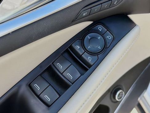 Used 2021 Buick Enclave Premium w/ Surround and Sites Package image 25