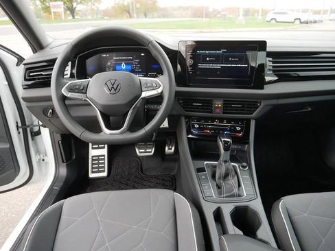 New 2026 Volkswagen Jetta Sport FWD image 9