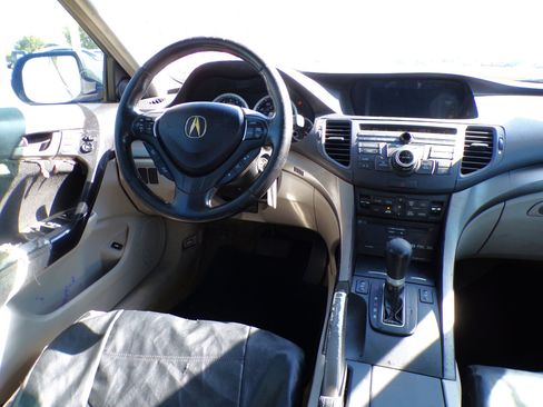 Used 2009 Acura TSX 5-Speed AT with Tech Package image 10