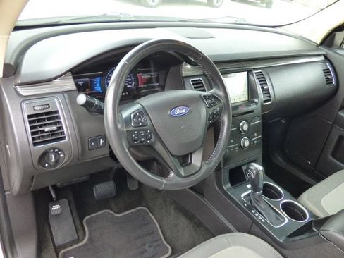 Used 2018 Ford Flex SEL w/ Equipment Group 202A FWD image 24