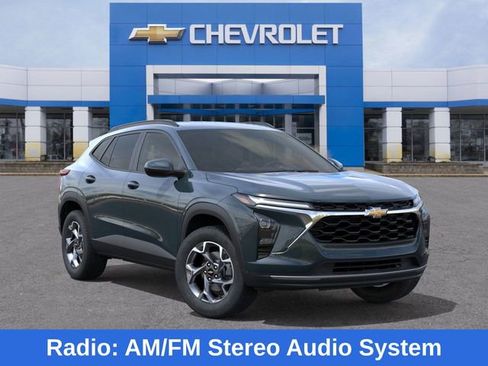 New 2026 Chevrolet Trax LT image 8