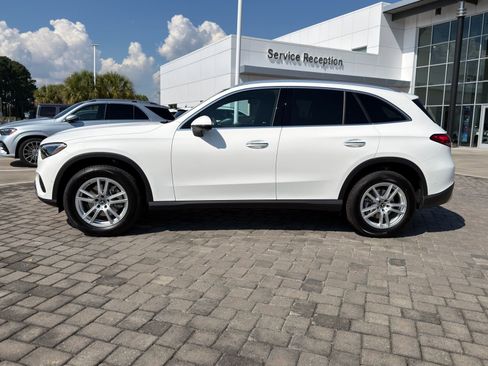 New 2026 Mercedes-Benz GLC 300 image 12