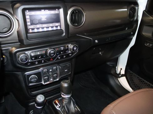 Used 2020 Jeep Wrangler Unlimited Sport image 51