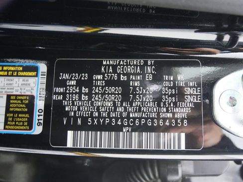 Used 2023 Kia Telluride EX w/ EX Captain's Chair Package image 30