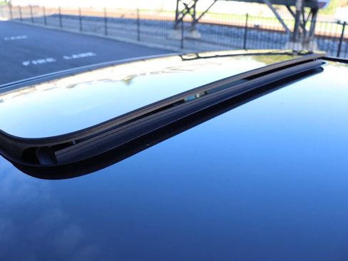 Used 2013 BMW 750Li image 30