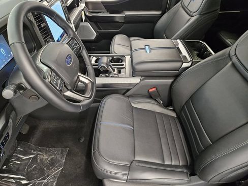 New 2025 Ford F150 Platinum w/ Equipment Group 702A High AWD/4WD image 19