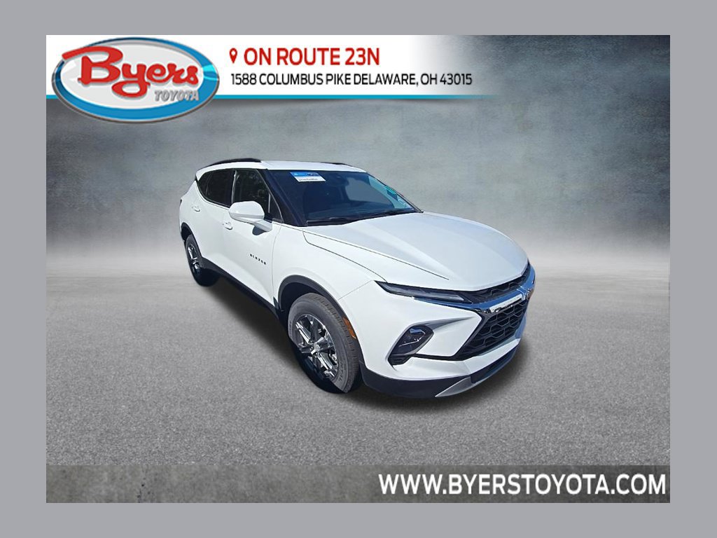 Used 2025 Chevrolet Blazer LT w/ Convenience Package FWD image 1