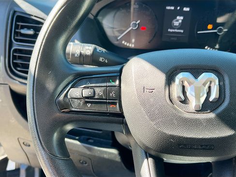 Used 2023 RAM ProMaster 2500 image 18