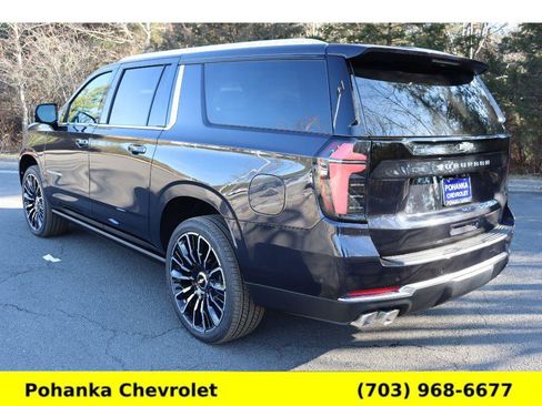 New 2026 Chevrolet Suburban High Country image 5