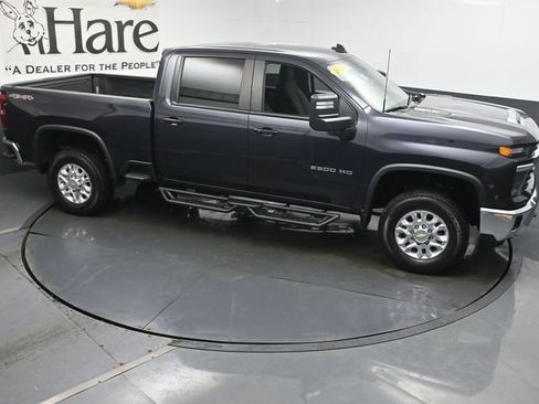 Used 2024 Chevrolet Silverado 2500 LT w/ Convenience Package AWD/4WD image 38