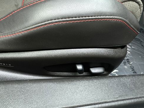 Used 2018 Chevrolet Camaro ZL1 RWD image 39