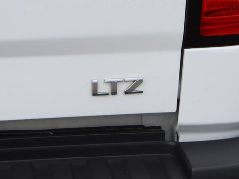Used 2017 Chevrolet Silverado 2500 LTZ w/ Duramax Plus Package AWD/4WD image 47
