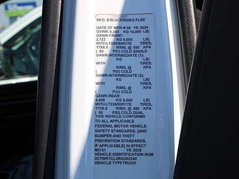 Used 2024 RAM 3500 SLT w/ Quick Order Package 2YG SLT image 40