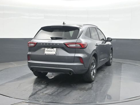Certified 2023 Ford Escape ST-Line w/ Tech Pack #1 FWD image 24