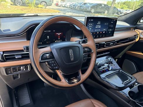 Certified 2023 Lincoln Nautilus Black Label AWD/4WD image 33
