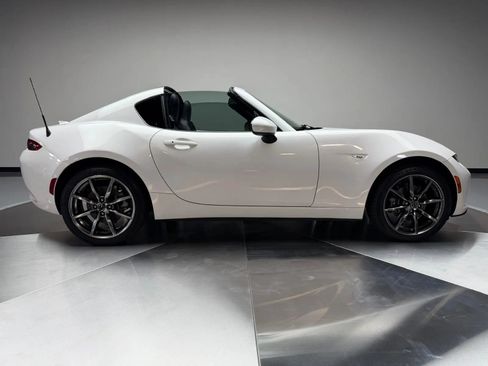 Used 2017 MAZDA MX-5 Miata RF Grand Touring RWD image 6