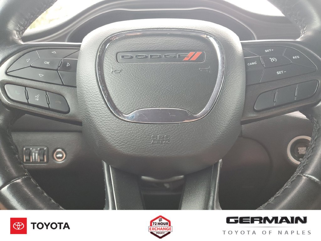 Used 2023 Dodge Challenger SXT RWD image 25