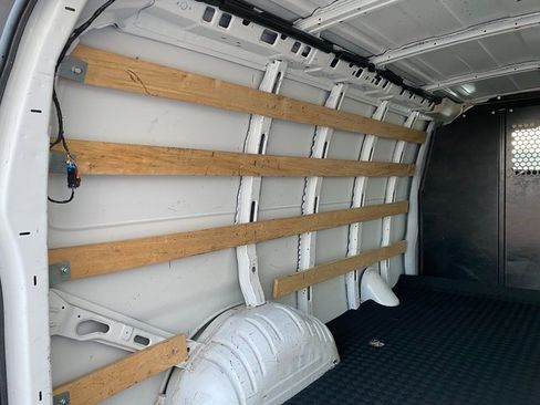 Certified 2023 Chevrolet Express 2500 w/ Driver Convenience Package image 10