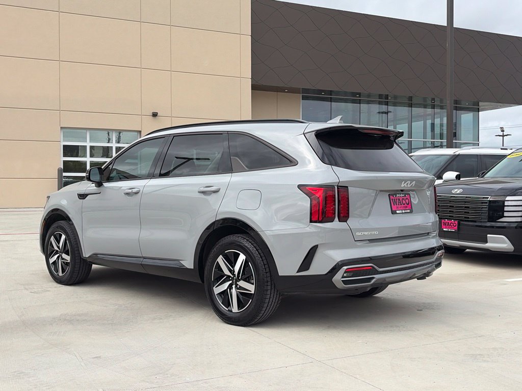 Used 2023 Kia Sorento EX FWD image 8