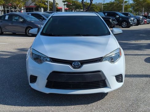 Used 2016 Toyota Corolla LE image 2
