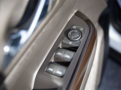 Used 2020 GMC Acadia AT4 image 20