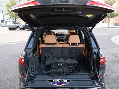Used 2019 BMW X7 xDrive50i w/ Dynamic Handling Package image 53