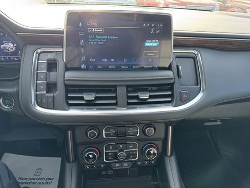 Used 2024 Chevrolet Suburban High Country image 28