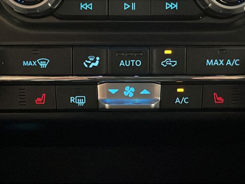 Used 2024 Ford F150 XLT w/ Equipment Group 302A MID AWD/4WD image 28