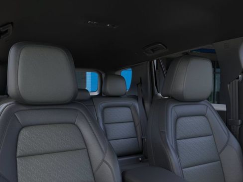 New 2026 Chevrolet Equinox LT w/ Convenience Package II FWD image 24