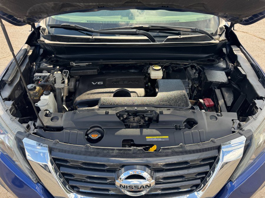 Used 2017 Nissan Pathfinder S AWD/4WD image 25