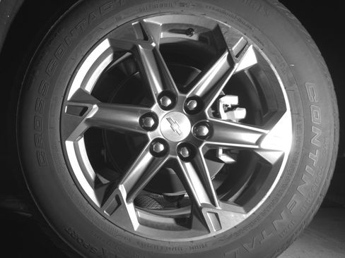 Used 2025 Chevrolet Blazer LT FWD image 14