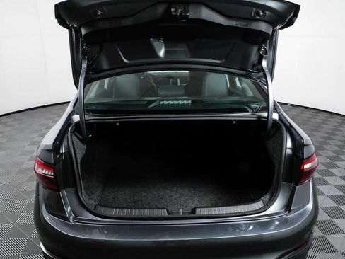 Certified 2024 Volkswagen Jetta SE FWD image 27